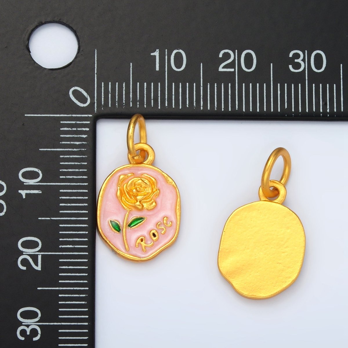 24K Gold Filled Gold Rose, 17mm Round Floral Charm | M150 - DLUXCA