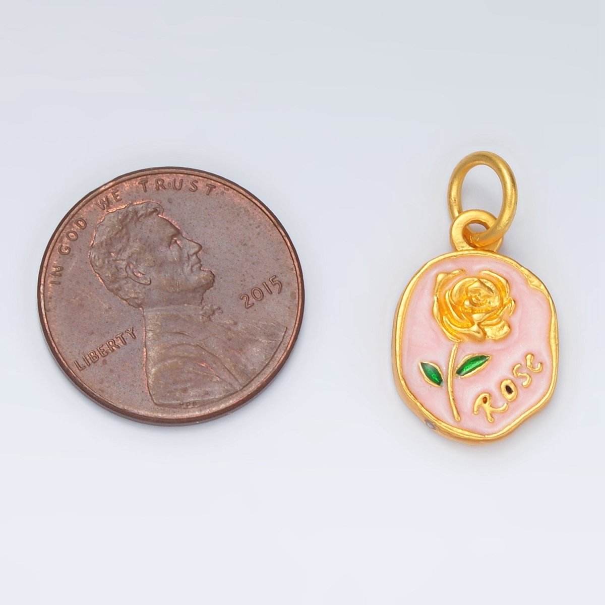 24K Gold Filled Gold Rose, 17mm Round Floral Charm | M150 - DLUXCA