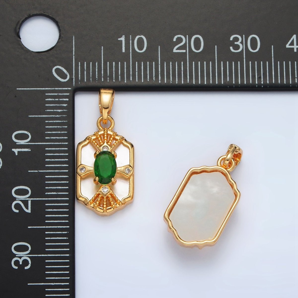 24K Gold Filled Green CZ Shell Pearl Dotted Geometric Bezel Pendant | AA1516 - DLUXCA