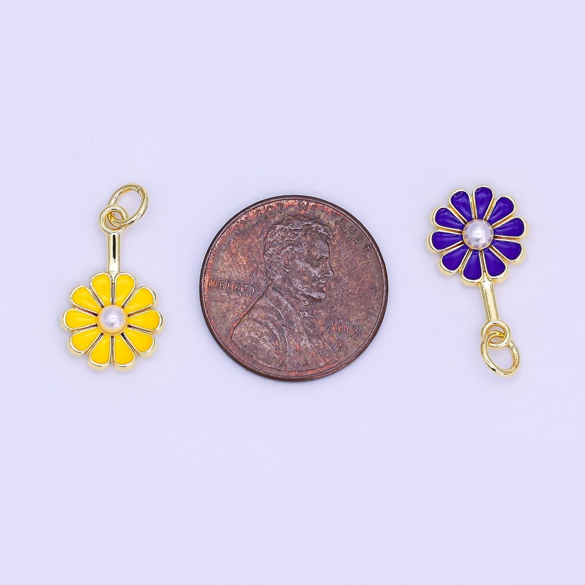 24K Gold Filled Green, Purple, Pink, Yellow, White Shell Pearl Flower Charm | AF530 - AF532 - DLUXCA