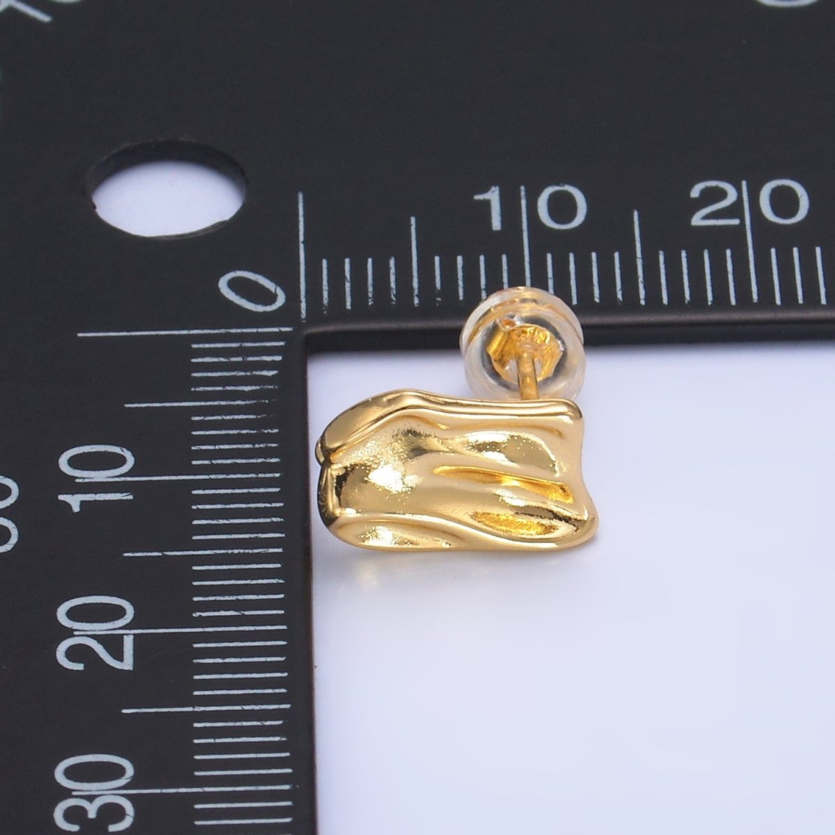 24K Gold Filled Hammered Rectangular Drop Stud Earring Findings | Z1090 - DLUXCA