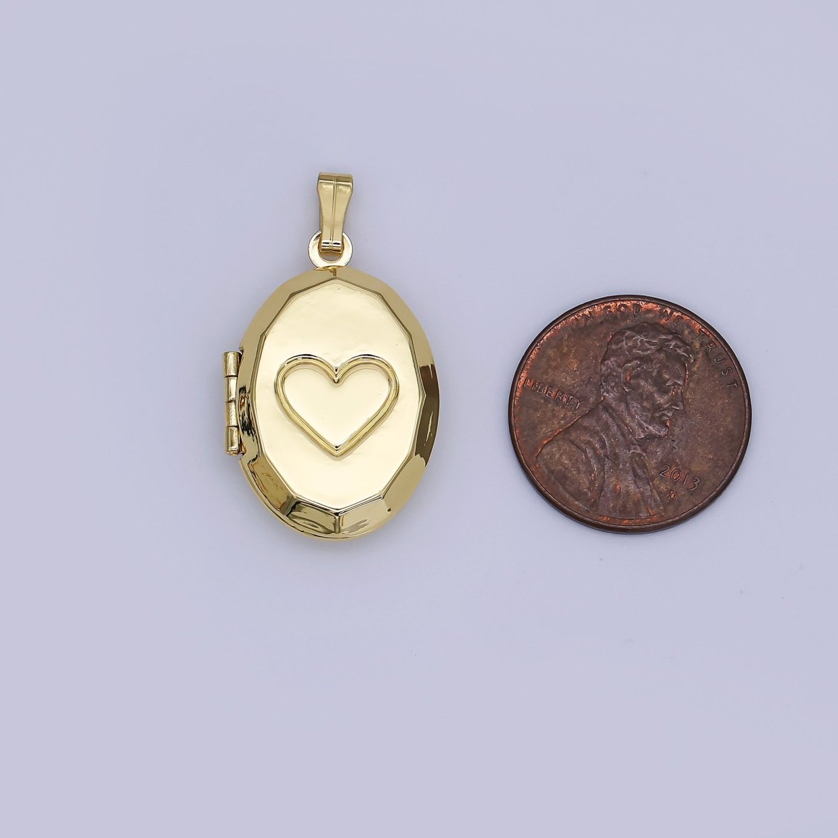 24K Gold Filled Heart Locket Pendant for Photo Charm | AH - 489 - DLUXCA
