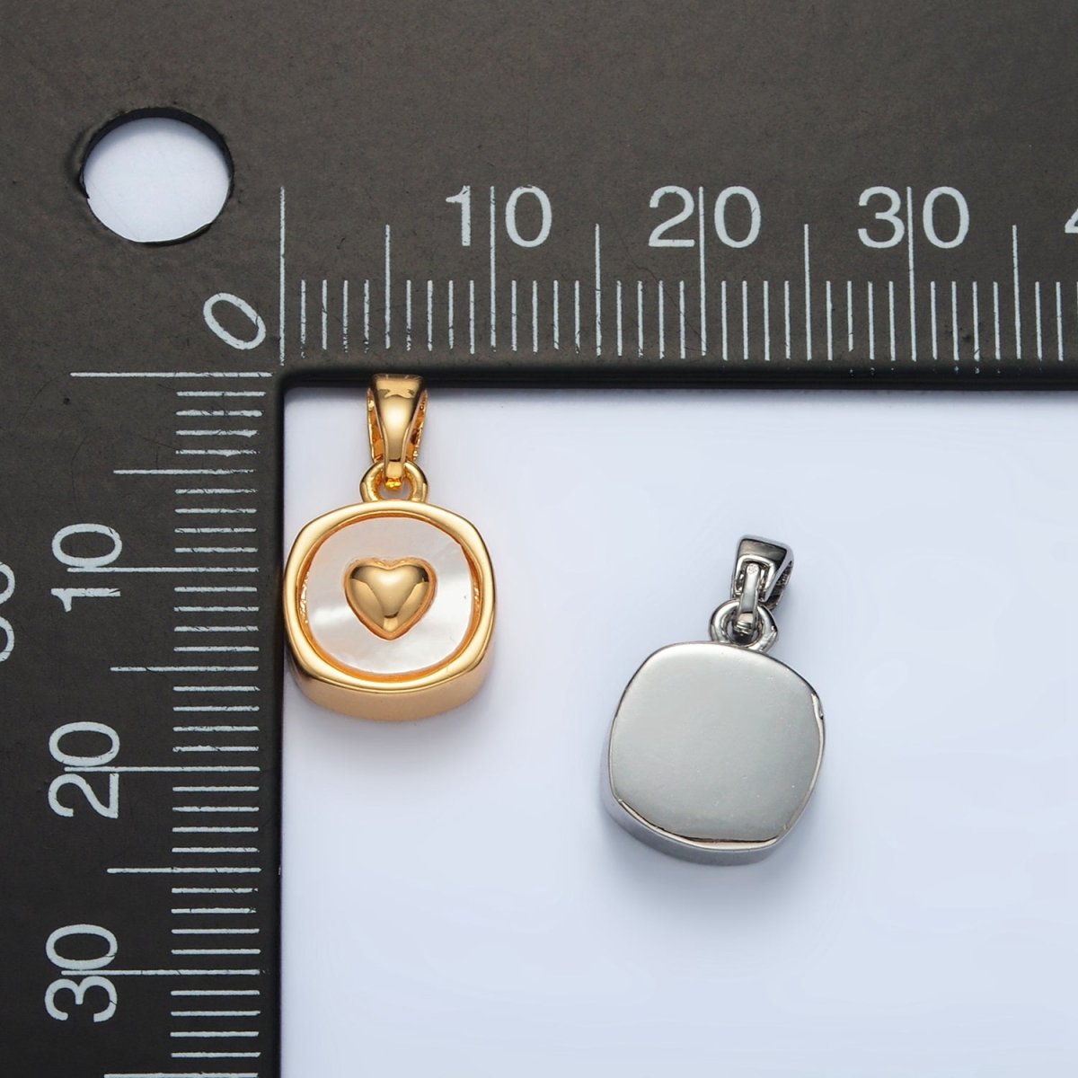 24K Gold Filled Heart Shell Pearl Stamped Bezel Pendant in Gold & Silver | AA1524 - DLUXCA