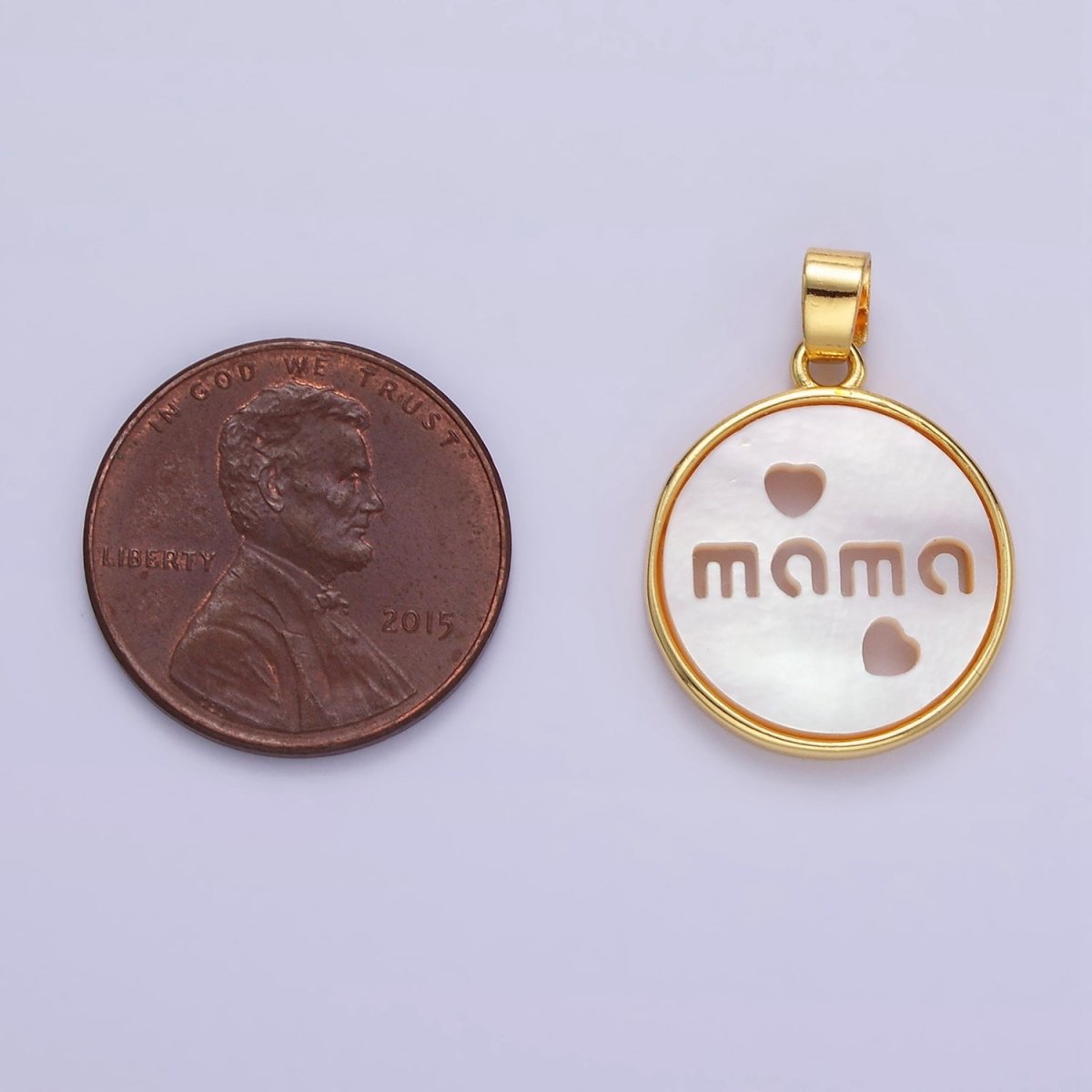 24K Gold Filled "MAMA" Script Heart Open Shell Pearl Round Pendant | AA1357 - DLUXCA