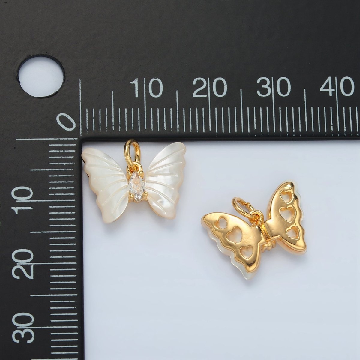 24K Gold Filled Marquise CZ Shell Pearl Butterfly Charm | D666 - DLUXCA
