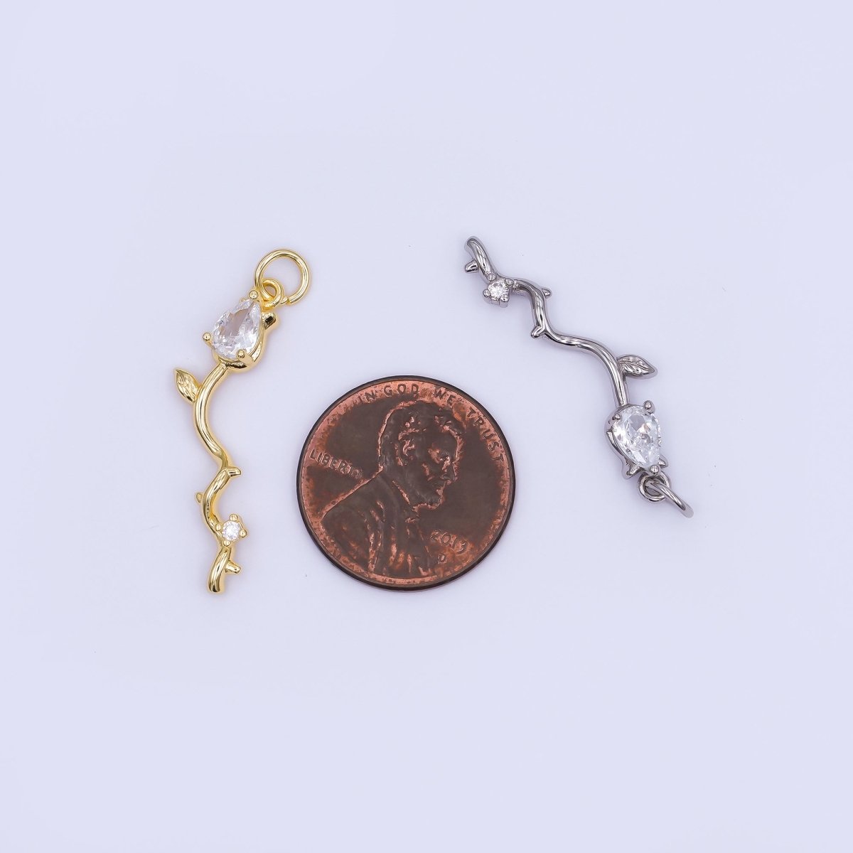 24K Gold Filled Marquise Tulip Flower Wavy Charm in Gold & Silver | AF473 - DLUXCA