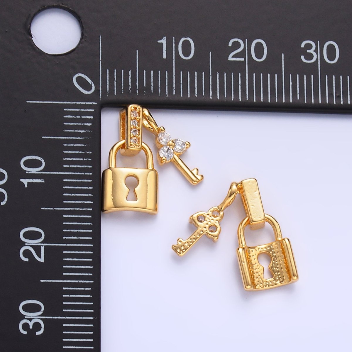 24K Gold Filled Micro Paved CZ Clover Key Padlock Pendant | AA1082 - DLUXCA