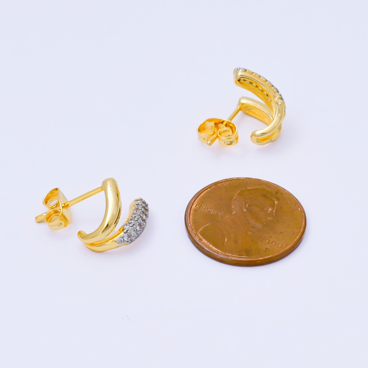 24K Gold Filled Micro Paved CZ Mixed Metal Claw C - Shaped Hoop Earrings | AJ129 - DLUXCA