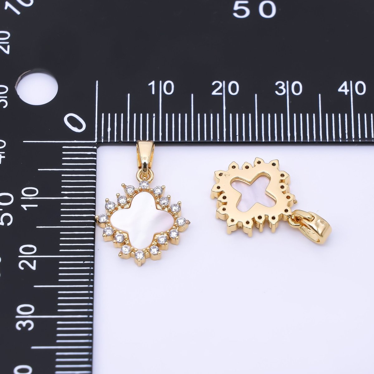 24K Gold Filled Micro Paved CZ Mother of Pearl Lucky Clover Pendant | AA1644 - DLUXCA