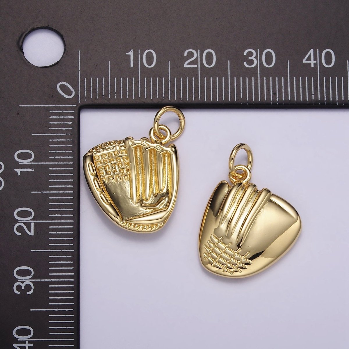 24K Gold Filled Minimalist Baseball Glove Pendant | M108 - DLUXCA