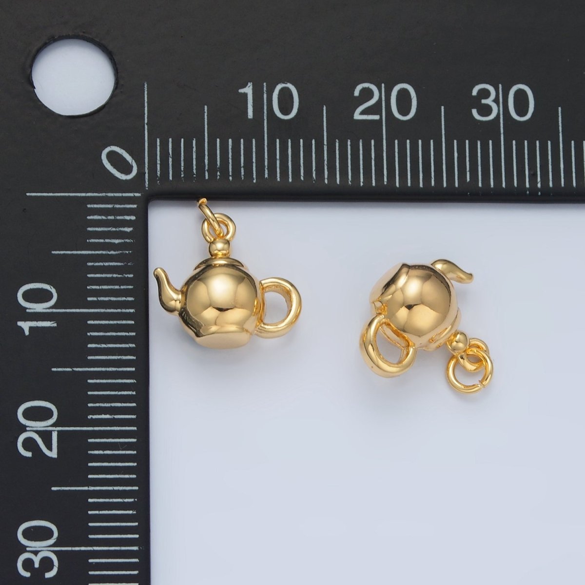 24K Gold Filled Minimalist Tea Pot Drink Mini Charm | AG591 - DLUXCA