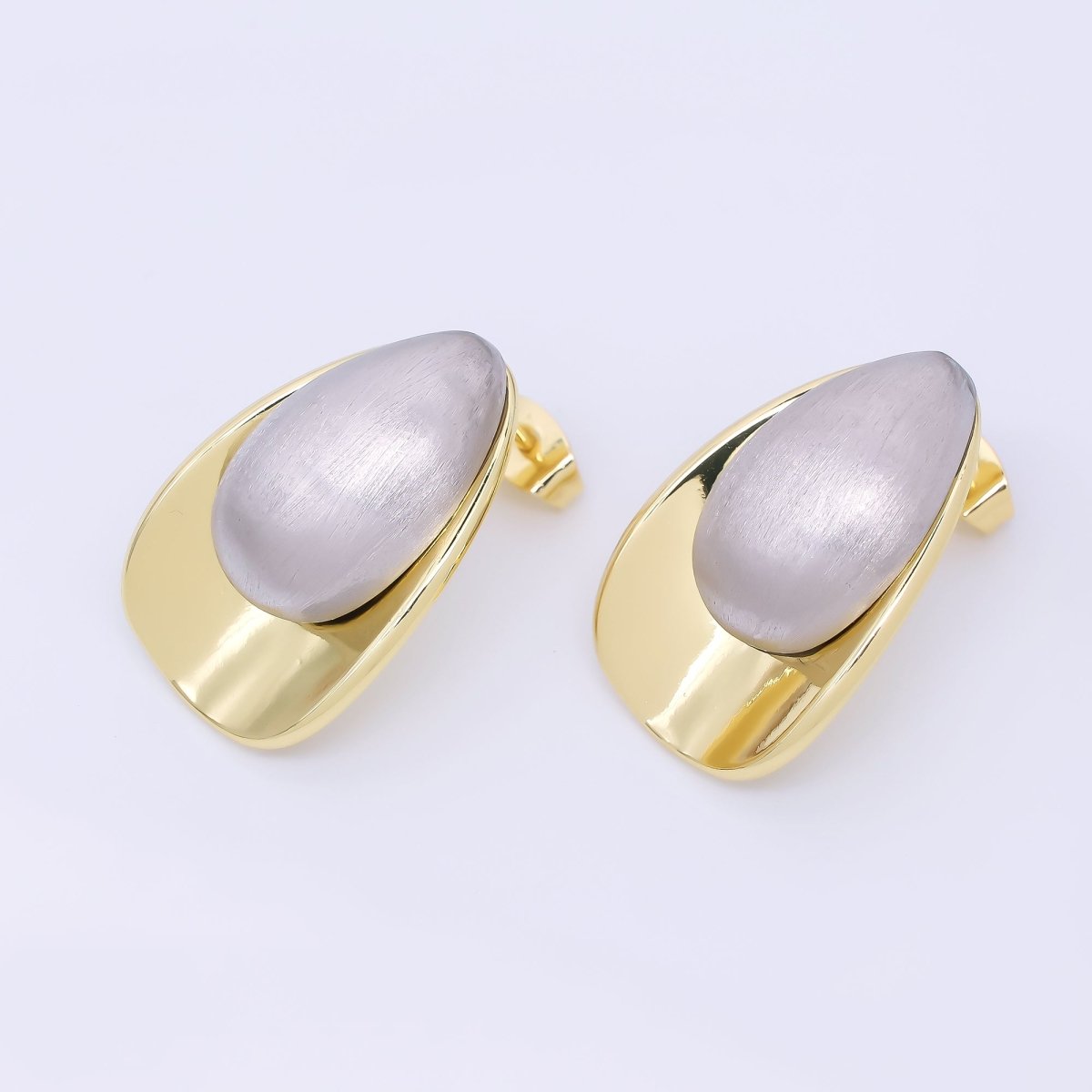 24K Gold Filled Mixed Metal Nail - Shaped Drop Stud Earrings | AI518 - DLUXCA