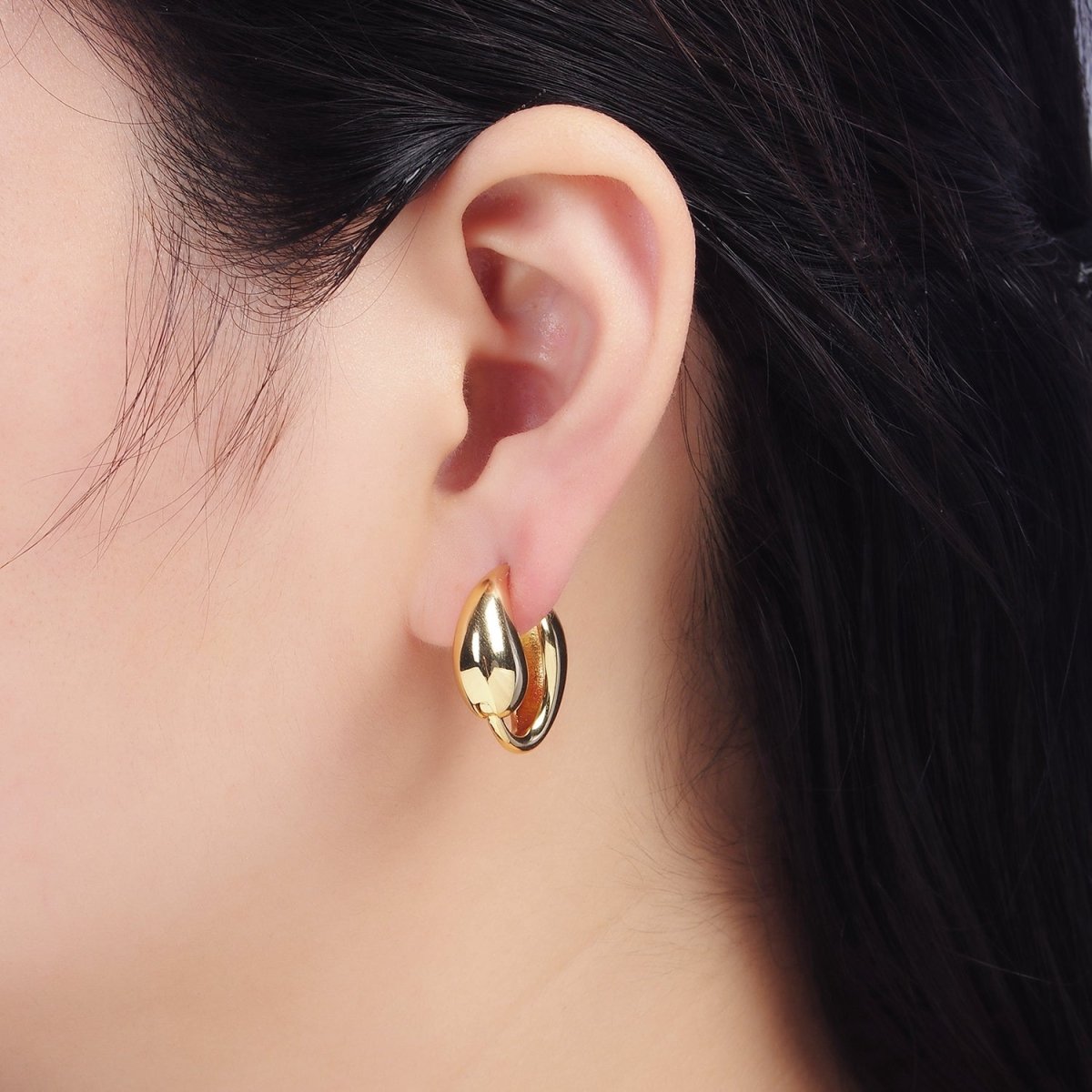 24K Gold Filled Molten Drop Hoop Earrings | Q104 - DLUXCA