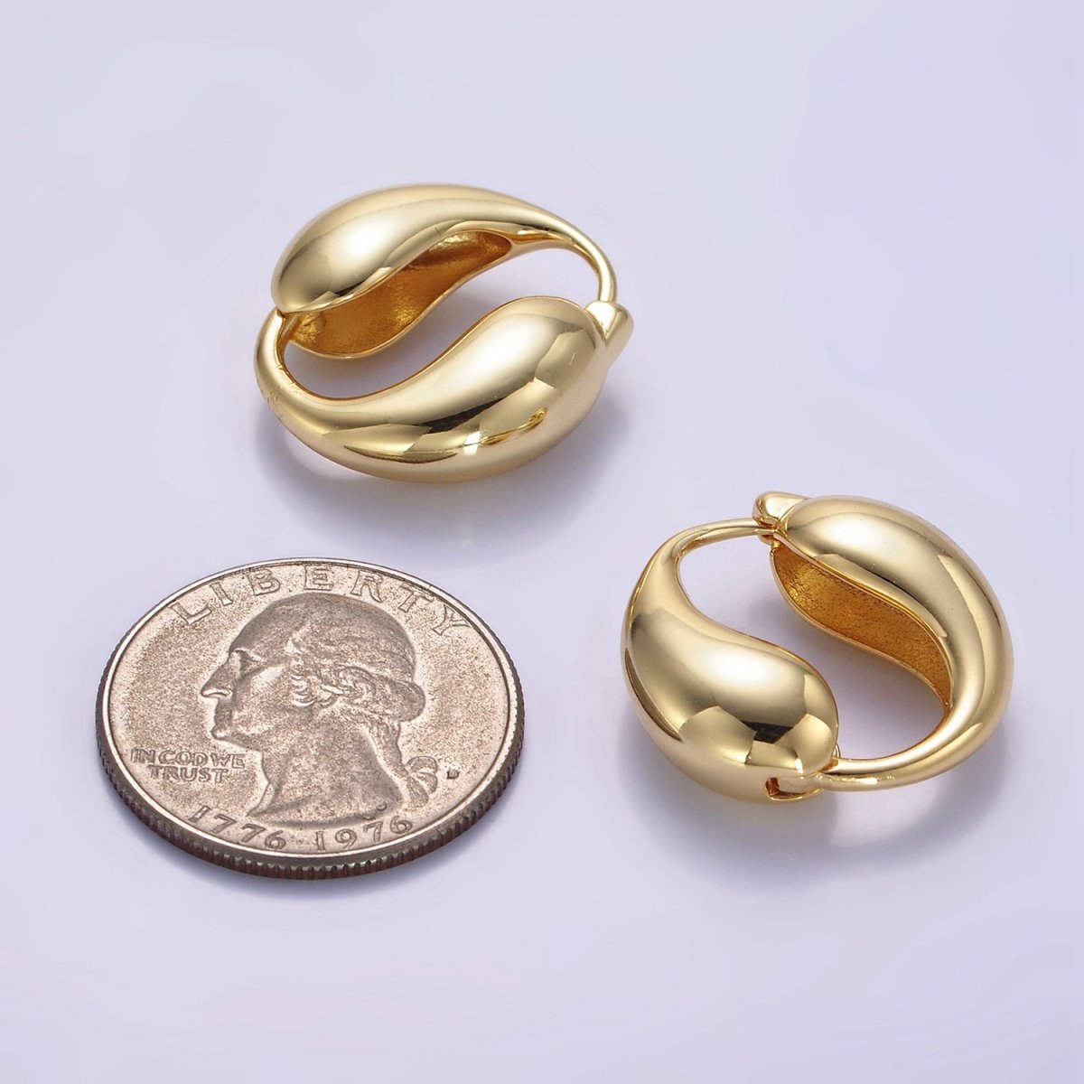 24K Gold Filled Molten Drop Hoop Earrings | Q104 - DLUXCA