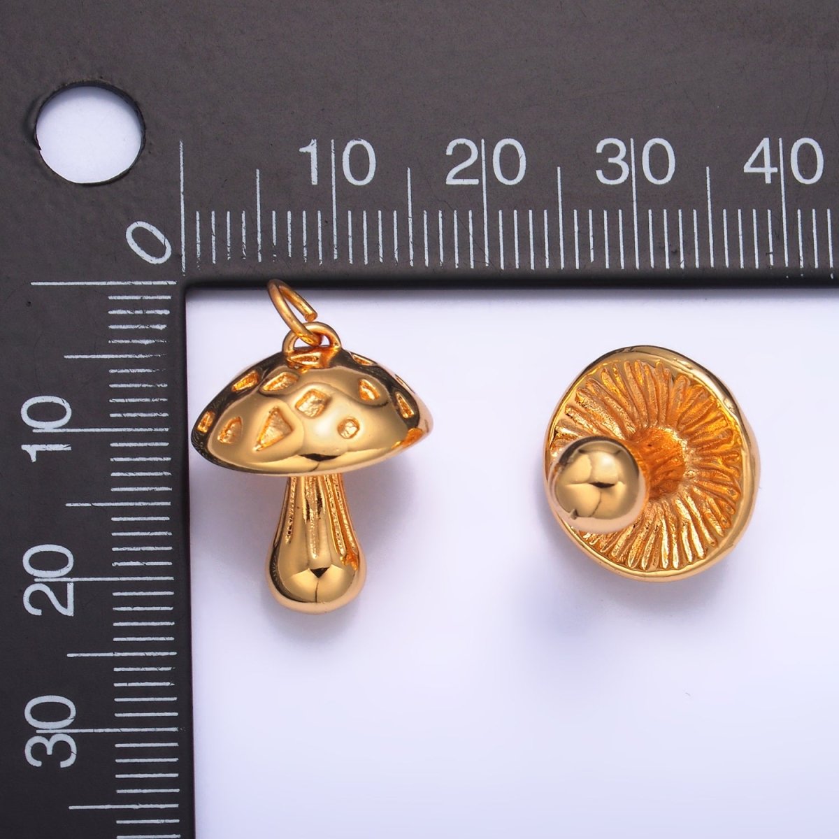 24K Gold Filled Multidimensional 3D Mushroom Charm | W260 - DLUXCA