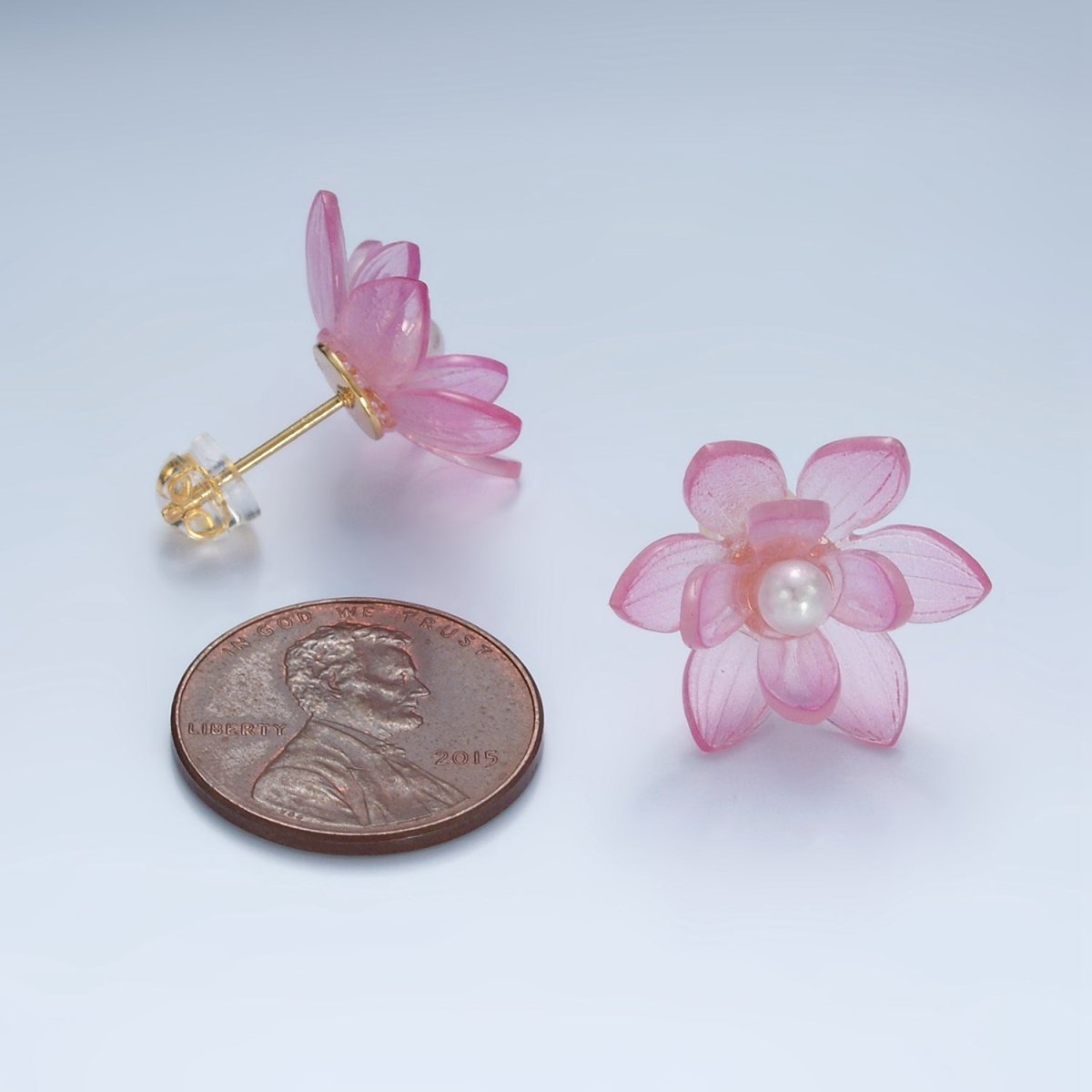 24K Gold Filled Pink Acrylic Sakura Flower Stud Earrings | P099 - DLUXCA