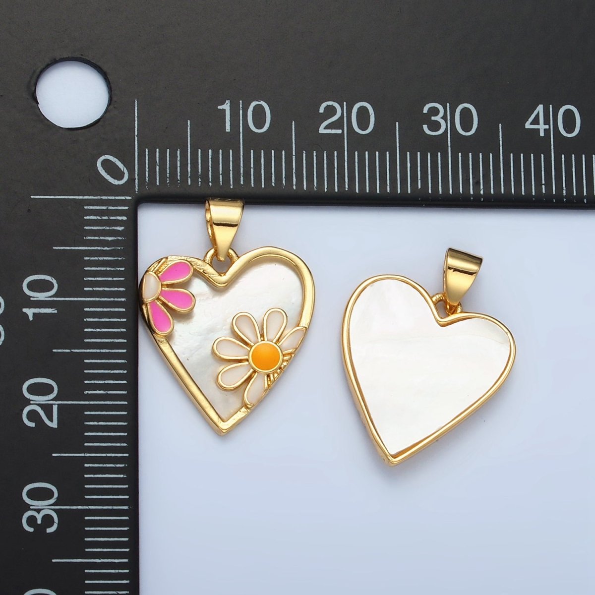 24K Gold Filled Pink and White Enamel Daisy Flowers Heart Pendant | AA - 855 - DLUXCA