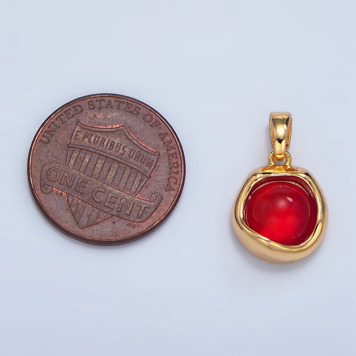 24K Gold Filled Red Carnelian Molten Bezel Stamped Round Pendant | AA133 - DLUXCA