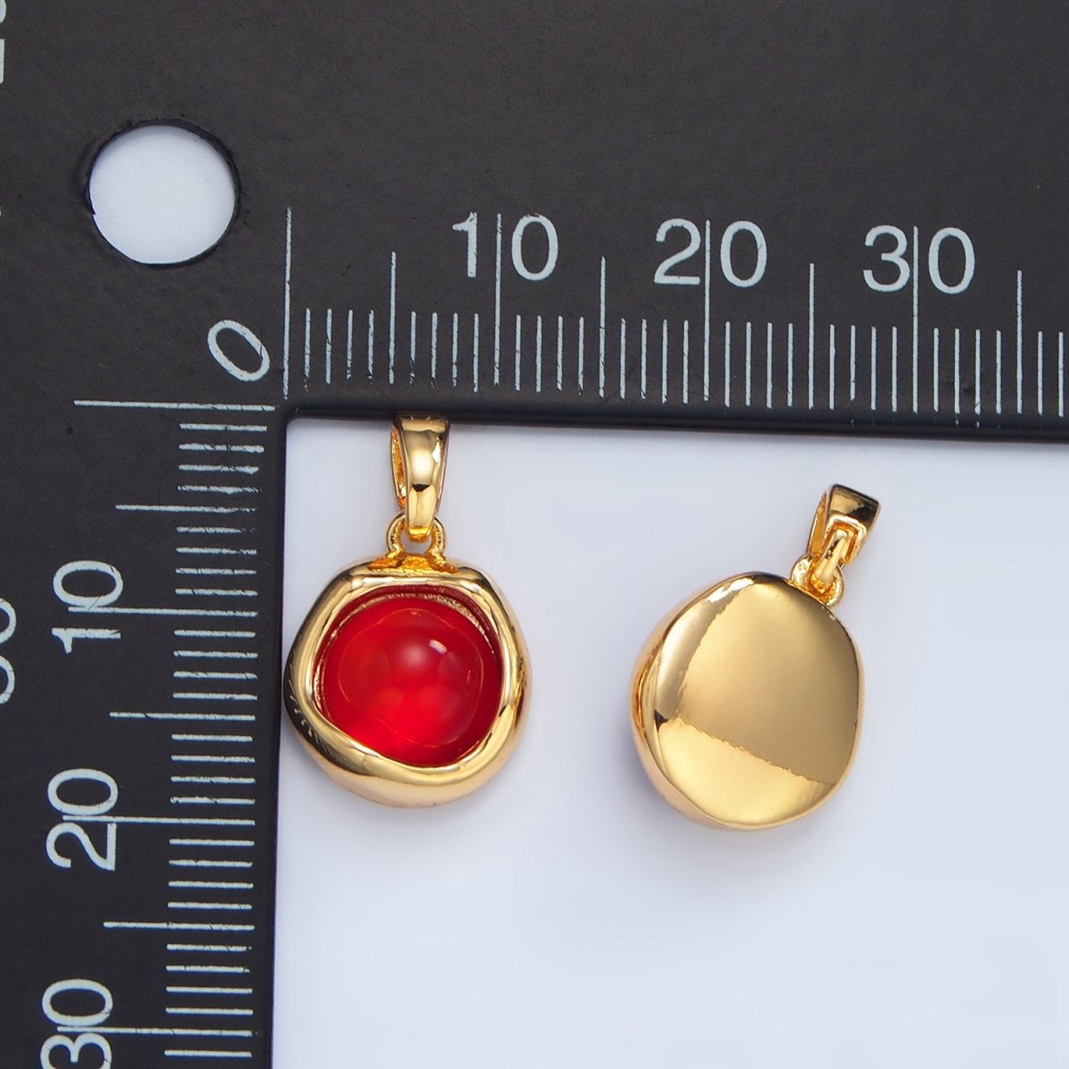 24K Gold Filled Red Carnelian Molten Bezel Stamped Round Pendant | AA133 - DLUXCA