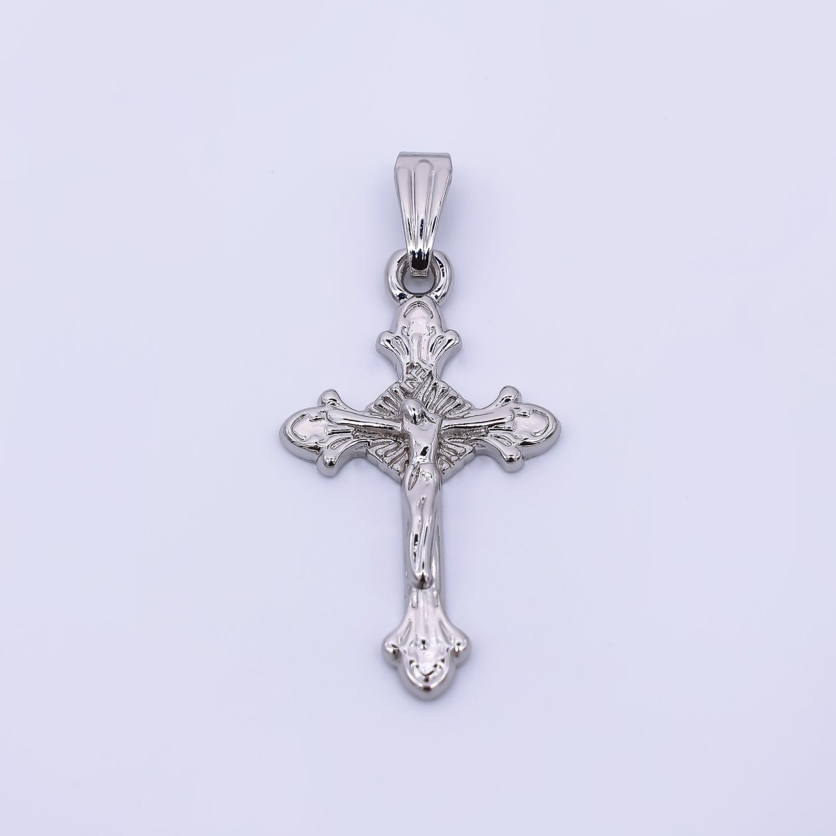 24K Gold Filled Religious Crucifix Fleur Cross Pendant in Gold & Silver | AA1609 - DLUXCA