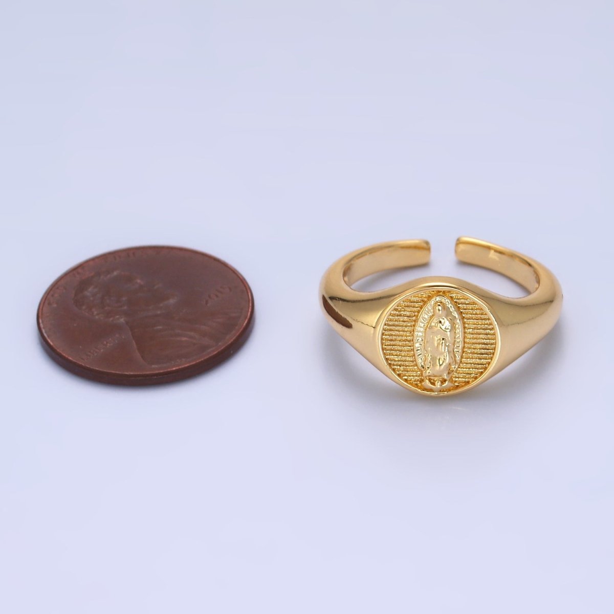 24K Gold Filled Religious Mother Mary Ribbed Signet Ring | O304 - DLUXCA