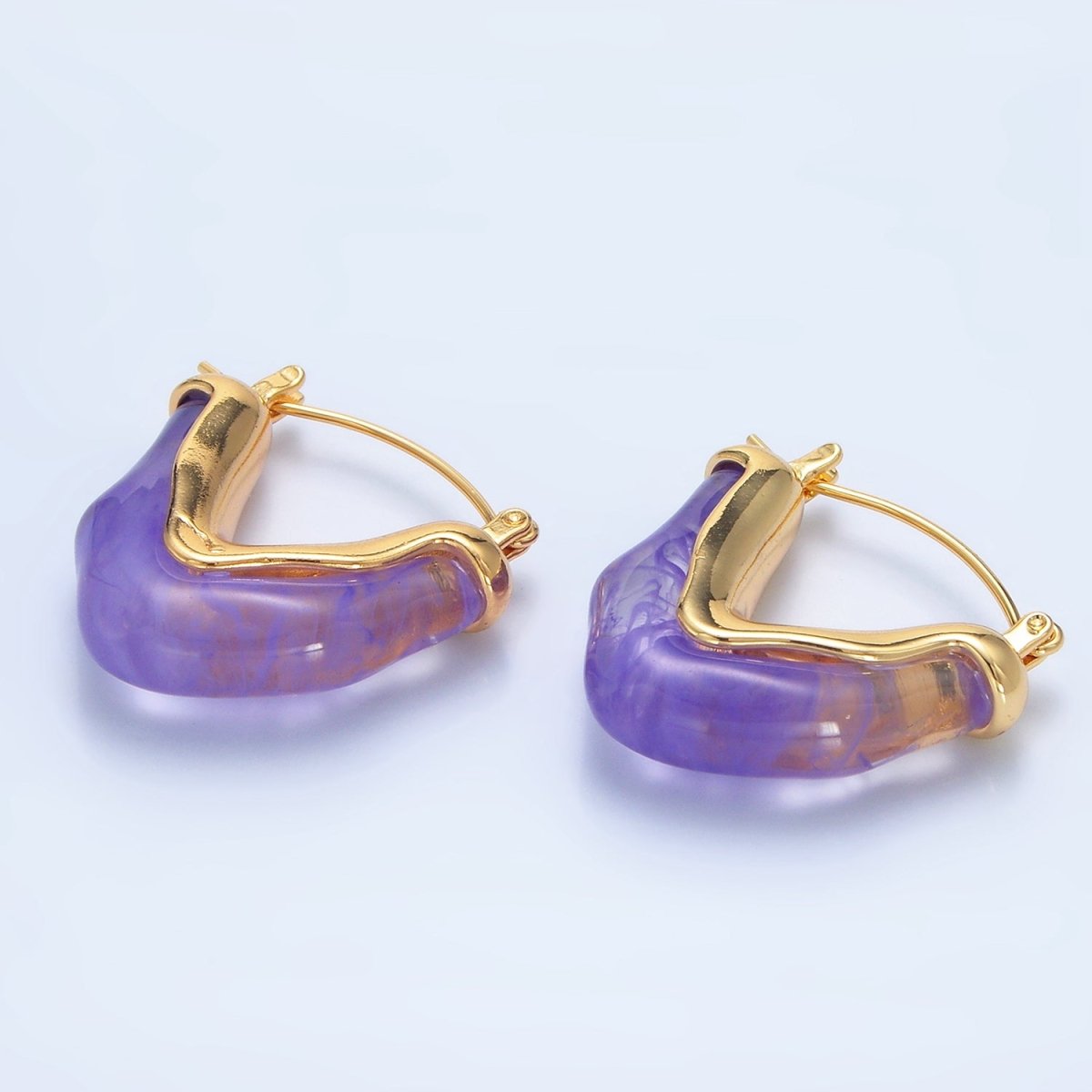 24K Gold Filled Resin V - Shaped Latch Hoop Earrings | P233 - P306 - DLUXCA