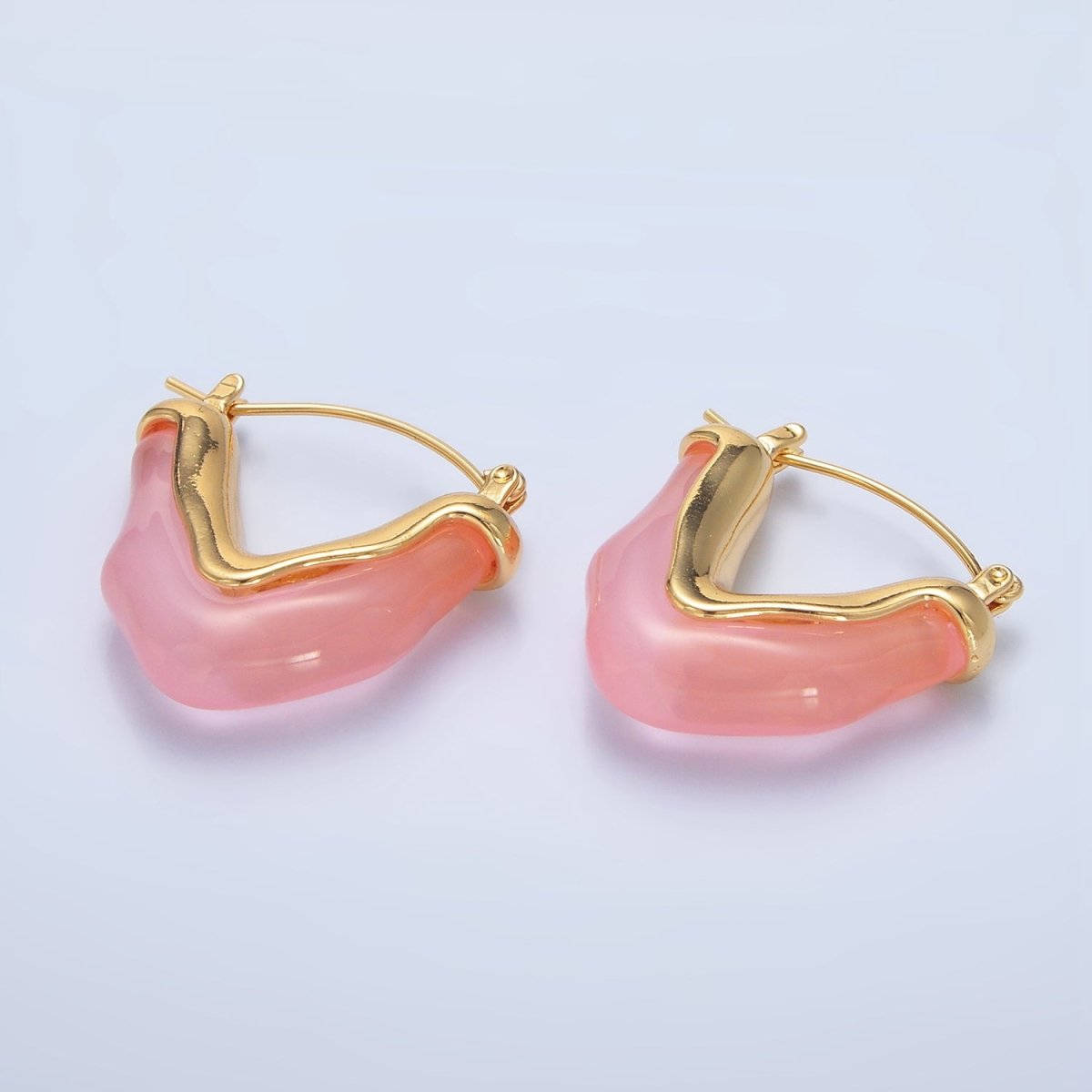 24K Gold Filled Resin V - Shaped Latch Hoop Earrings | P233 - P306 - DLUXCA