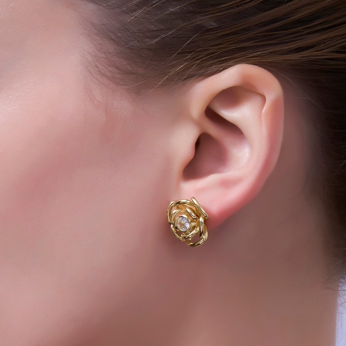 24K Gold Filled Round CZ Dream Rose Flower Crown Stud Earrings | AI512 - DLUXCA
