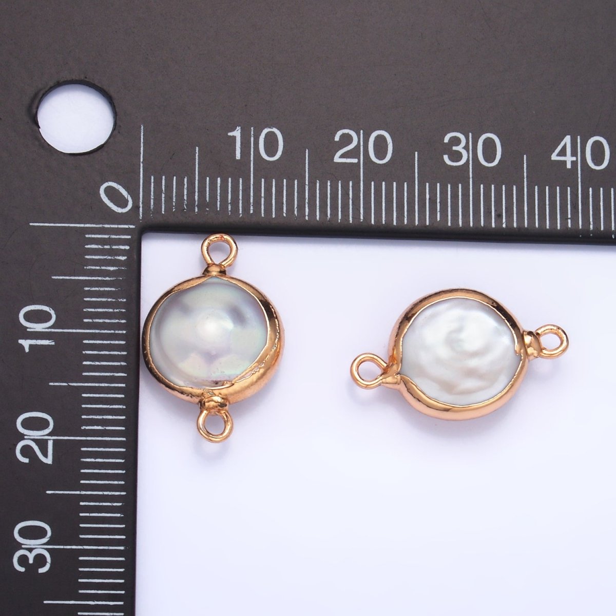 24K Gold Filled Round Freshwater Pearl Foil Connector | P1938 - DLUXCA