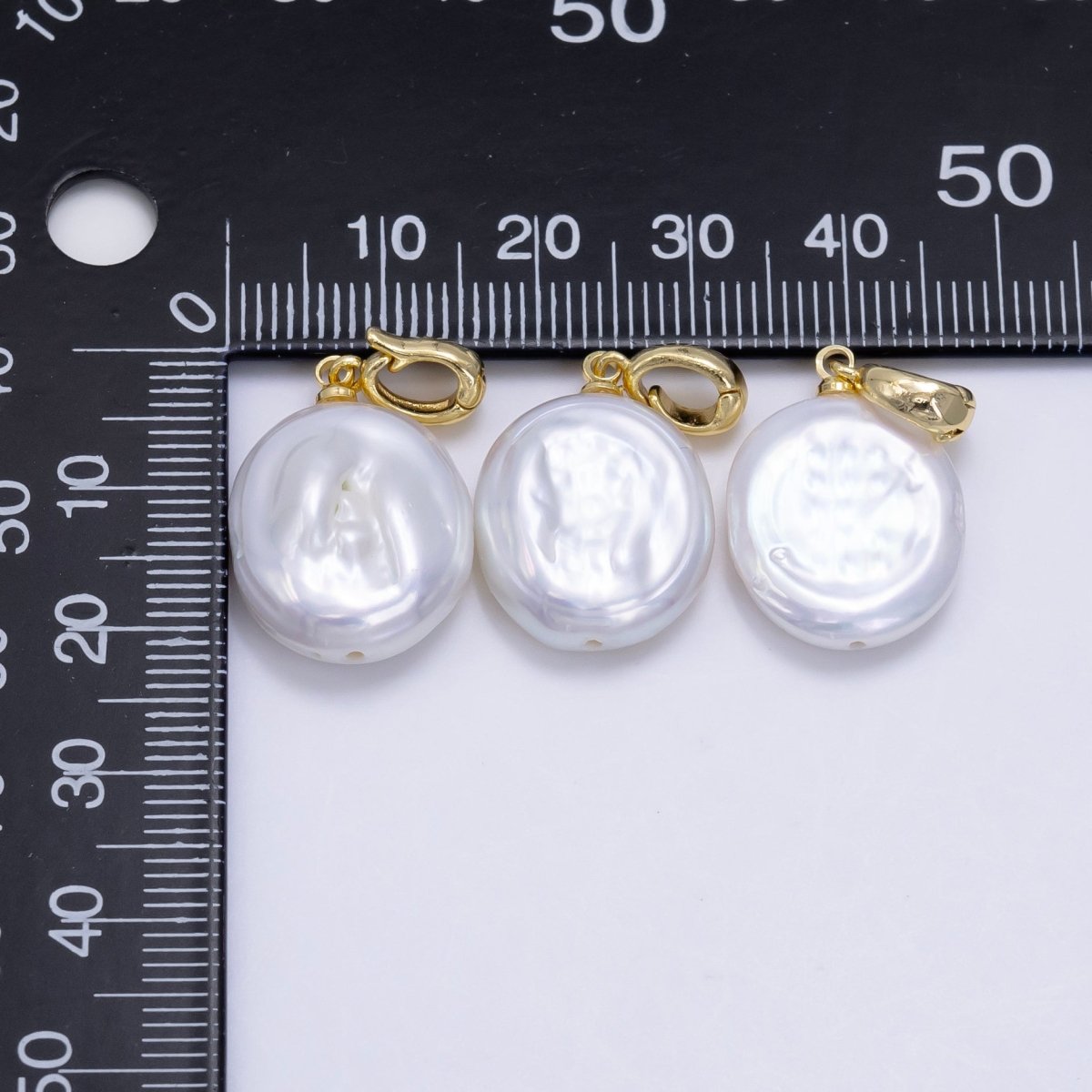 24K Gold Filled Round White Biwa Freshwater Pearl Snap Latch Bail Pendant | P1891 - DLUXCA