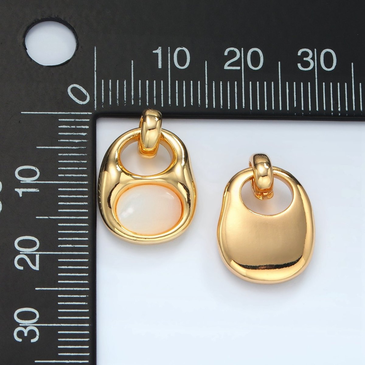 24k Gold Filled Shell Pearl Bezel Can Opener Charm | D699 - DLUXCA