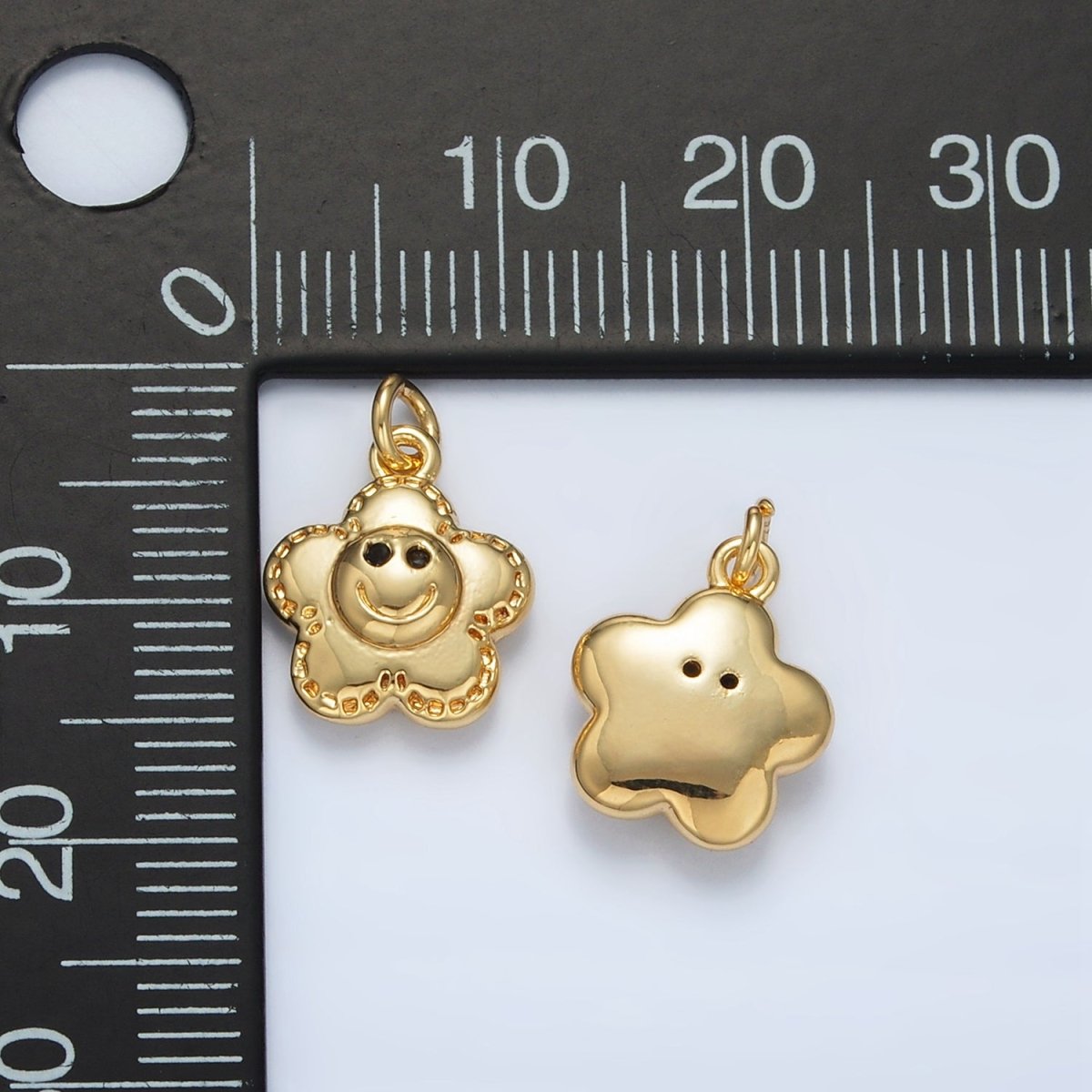 24K Gold Filled Smiley Face Flower Puffed Charm | AC167 - DLUXCA