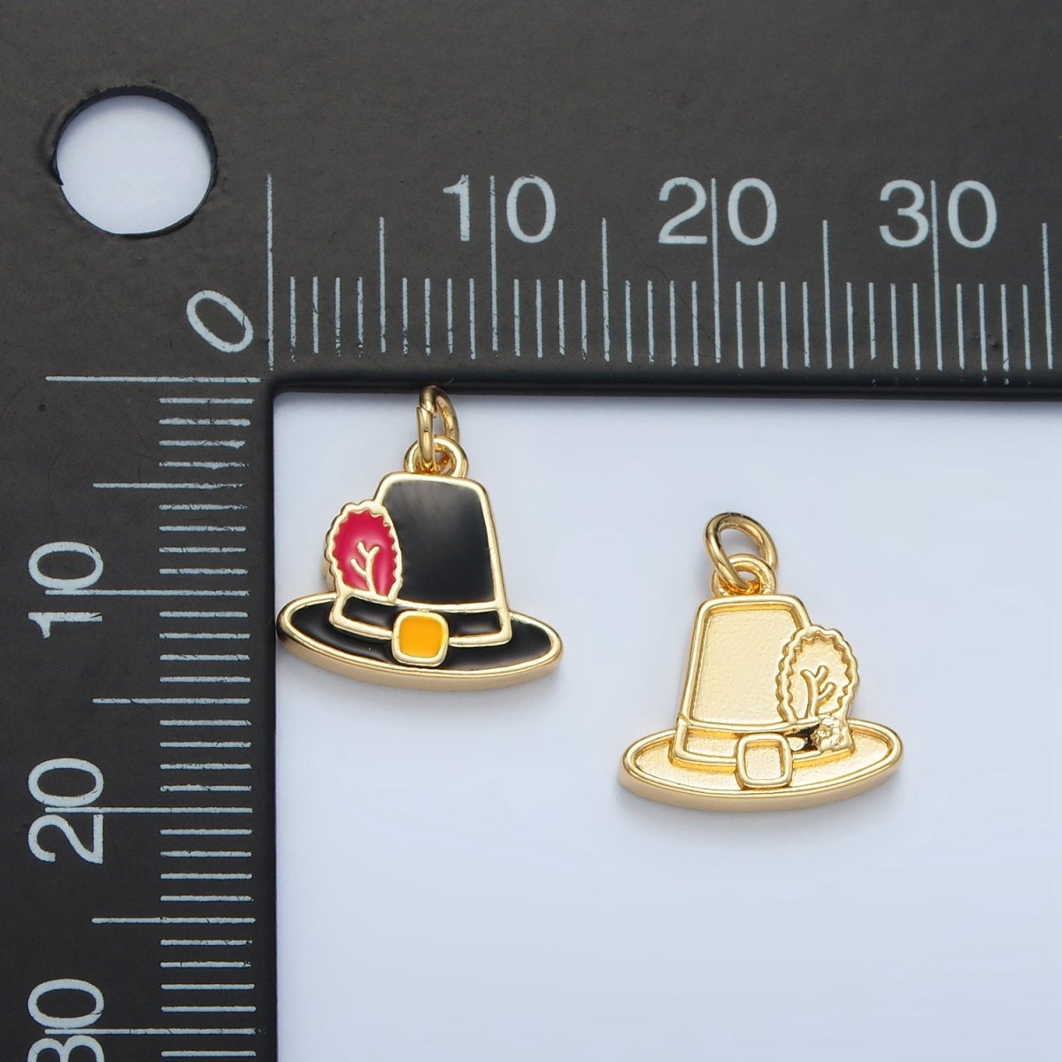 24K Gold Filled Thanksgiving Black Pilgrim Hat Charm in Gold & Silver | N773 - DLUXCA