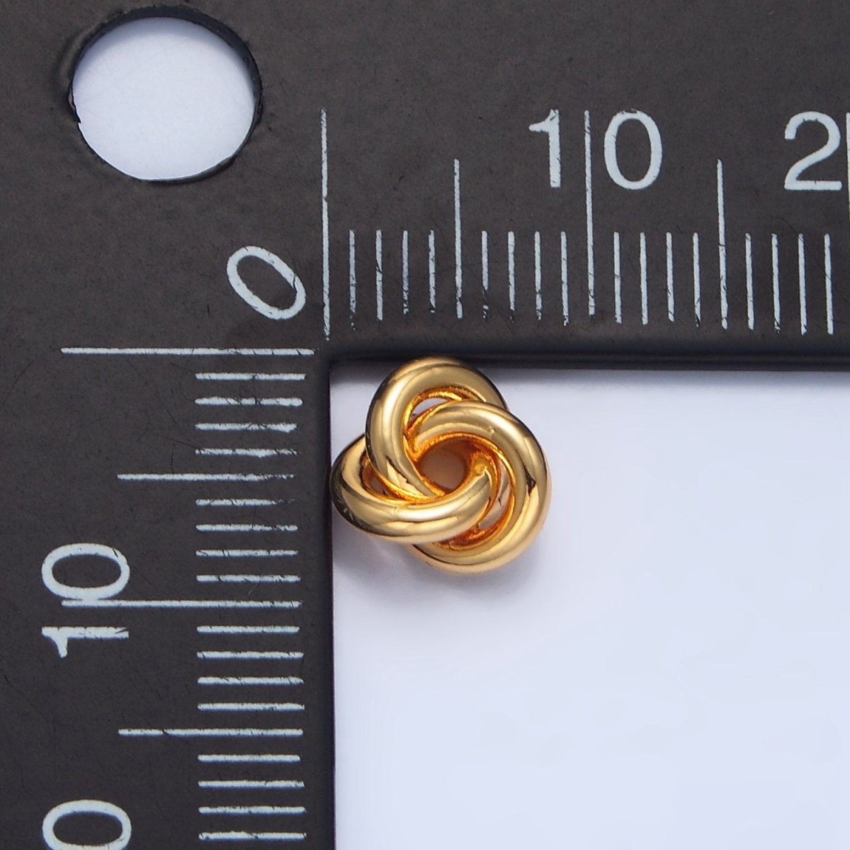 24K Gold Filled Triple Minimalist Spiral Band Bead | B561 - DLUXCA