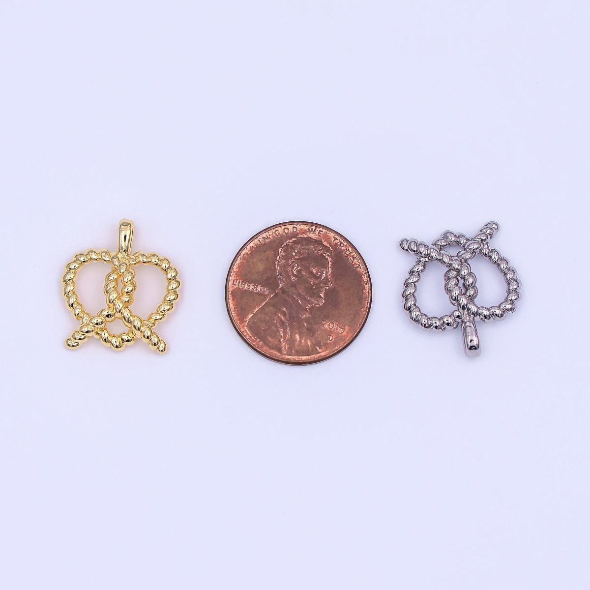 24K Gold Filled Twisted Baked Pretzel Pendant in Gold & Silver | AH465 - DLUXCA