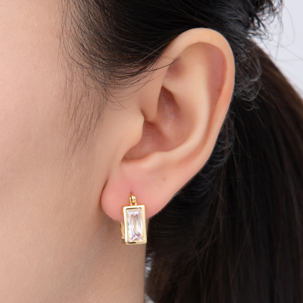 18K Gold Filled Clear CZ Baguette Rectangular Latch Hoop Earrings | AJ228