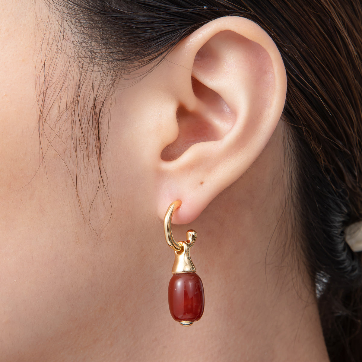 18K Gold Filled 35.5mm Bloody Red Gemstone Oval Drop C-Shaped Hoop Earrings | AD1586