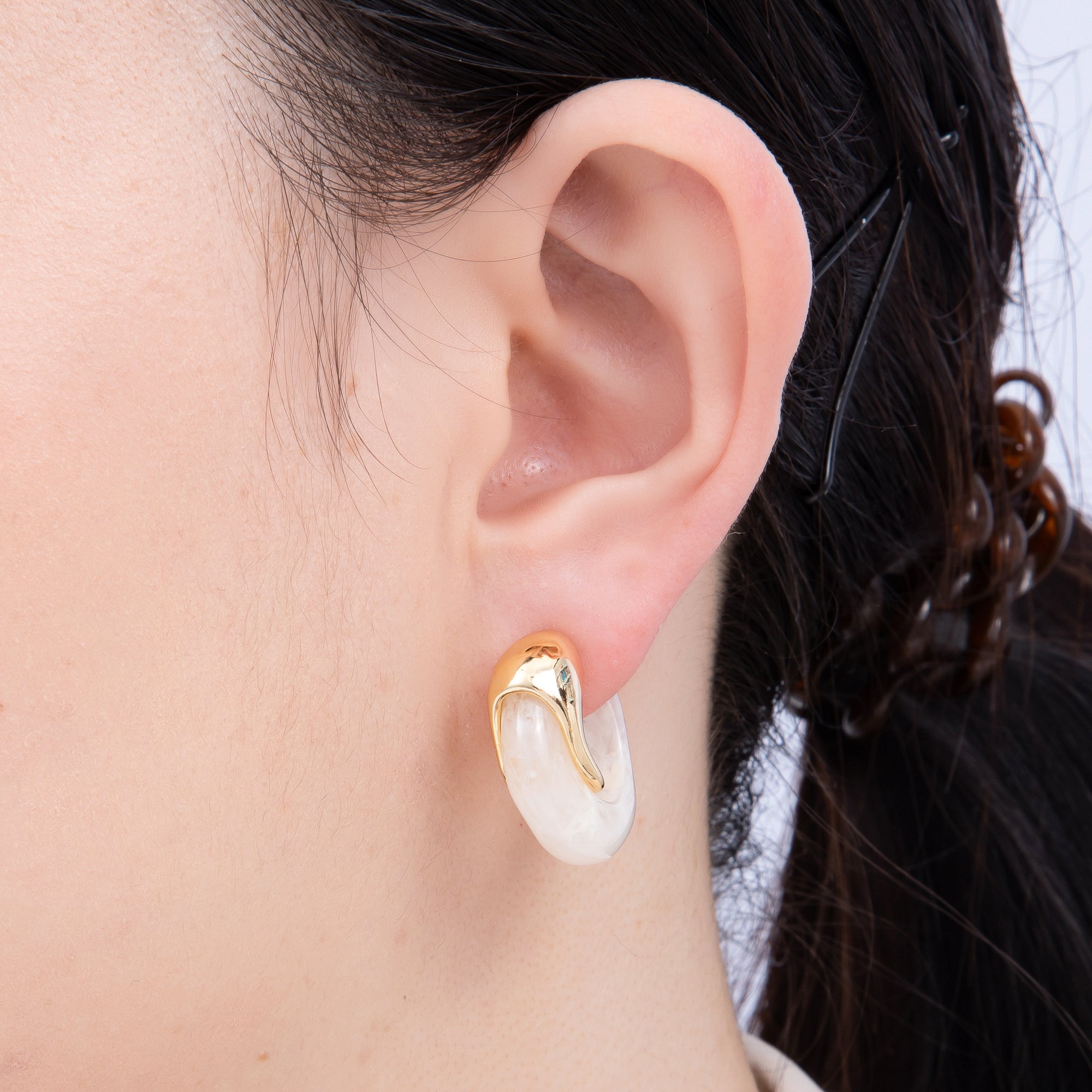 18K Gold Filled 25mm Molten Resin C-Shaped Hoop Earrings | Earrings-00251 - Earrings-00256