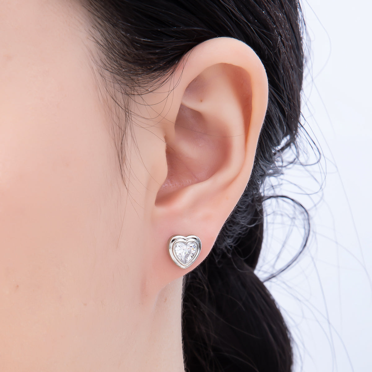 16K Gold Filled 9mm Clear CZ Love Heart Bezel Stud Earrings in Gold & Silver | Earrings-00417 Earrings-00418