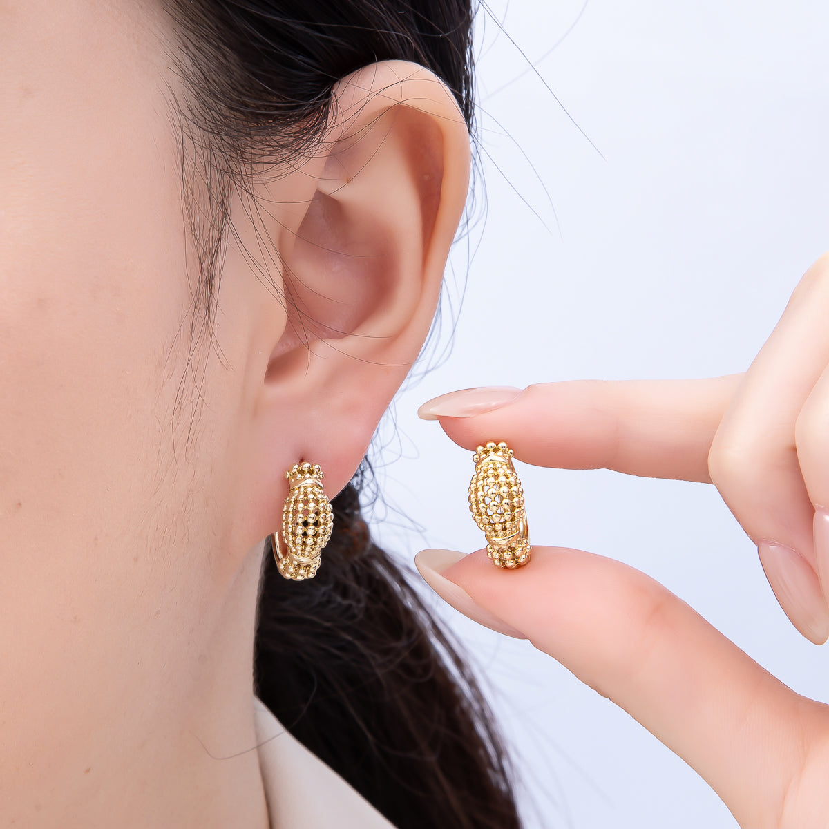 14K Gold Filled 20mm Round Bubble Beaded Huggie Hoop Earrings | Earrings-00356