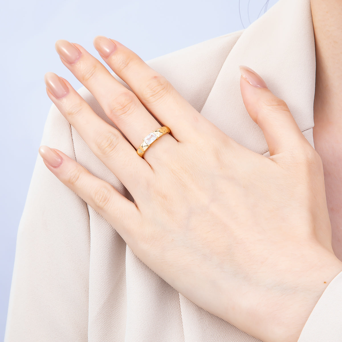 16K Gold Filled Clear Baguette CZ Edge Multifaceted Band Solitaire Ring in Gold & Silver | Rings-00149 Rings-00150