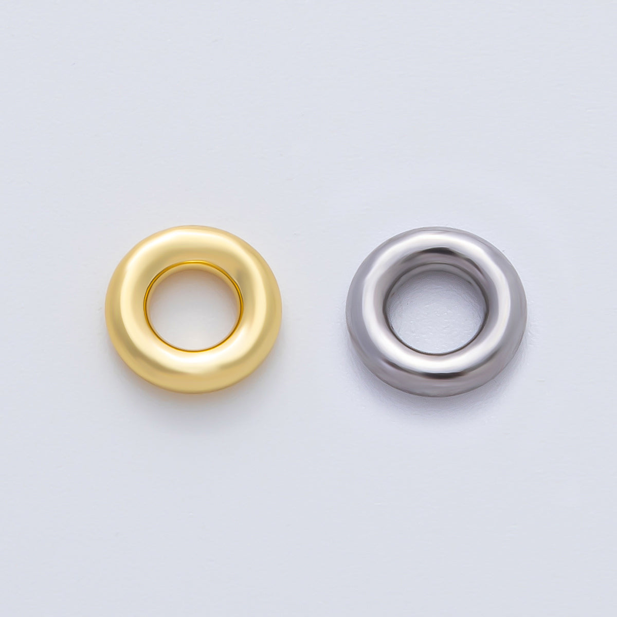 18K Gold Filled Alloy 8mm Open Puffy Circle Spacer Bead in Gold & Silver | B202