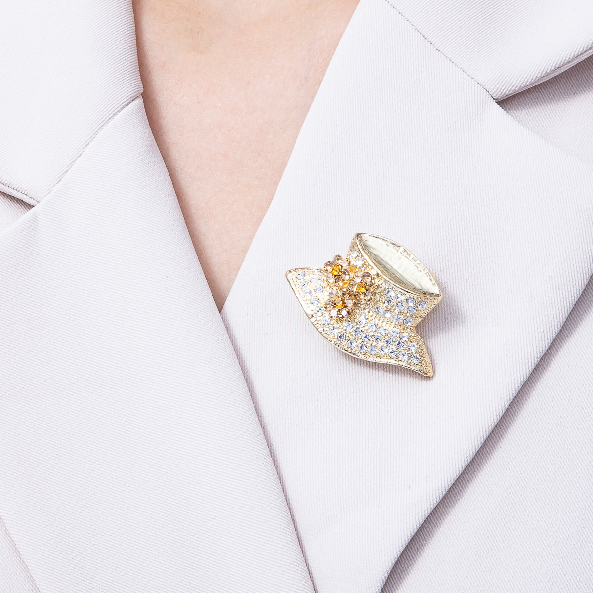 Gold 40mm x 26.5mm Rhinestone Flower Hat Pin Brooch | BH-073