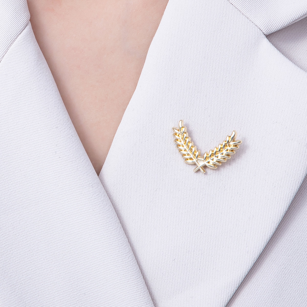 Gold 27.5mm x 18mm Minimalist Grain Olive Leaf Nature Pin Brooch | BH-059