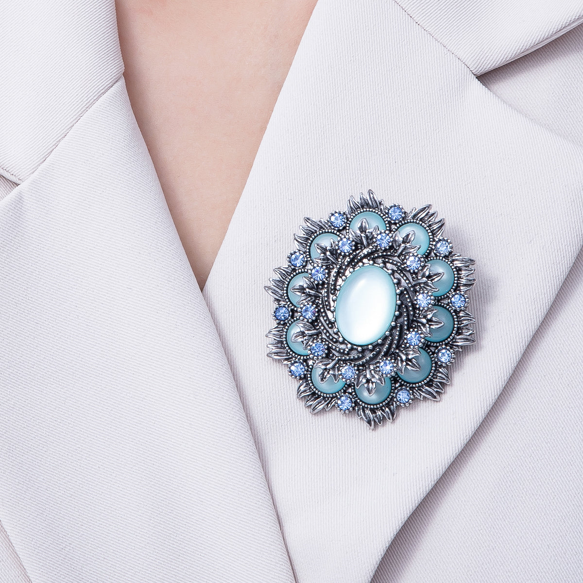 Vintage Antique Silver Flower Brooch Aqua Blue Turquoise Crystal Pin | BH-002