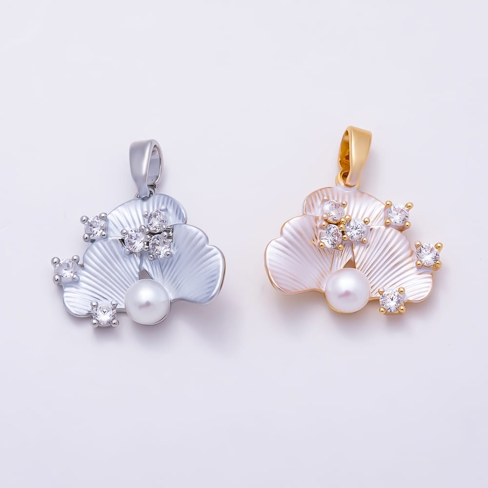 16K Gold Filled 19mm Clear CZ Cluster Shell Pearl White Enamel Ginkgo Leaf Pendant in Gold & Silver | Charms-02365 Charms-02366
