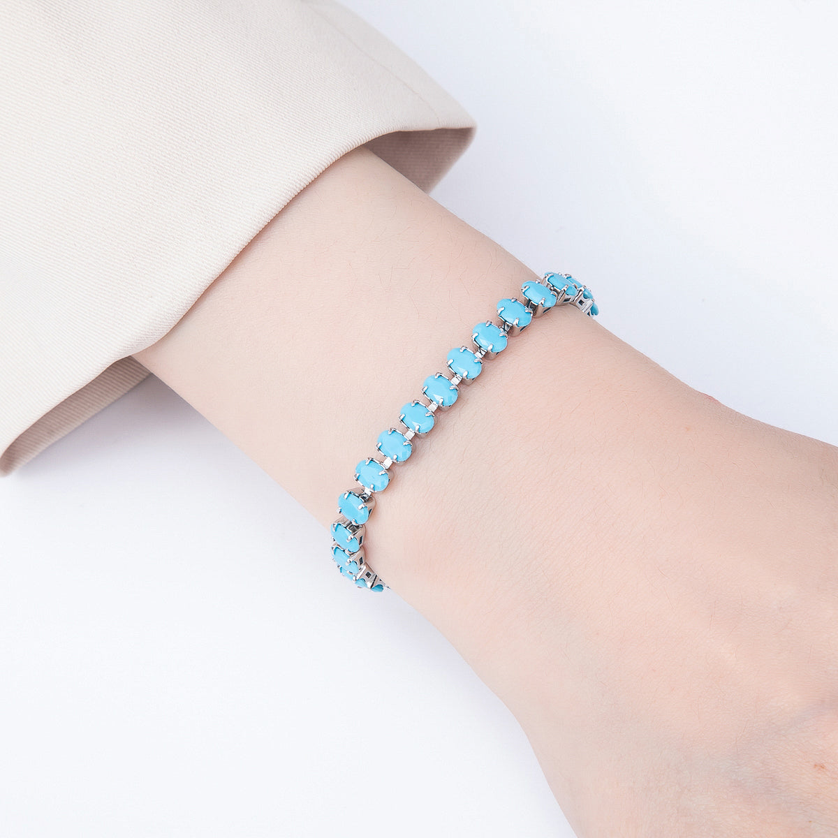 16K Gold Filled 6mm Turquoise Oval Gemstone Box Chain Adjustable Bolo Slide Bracelet in Gold & Silver | WA-02445 WA-02510