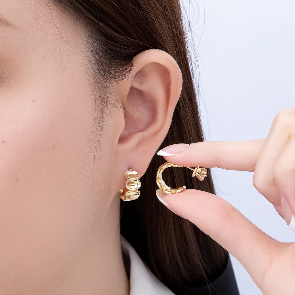 16K Gold Filled 22mm Stacked Oval Disc Pebble C-Hoop Earrings| Earrings-00823