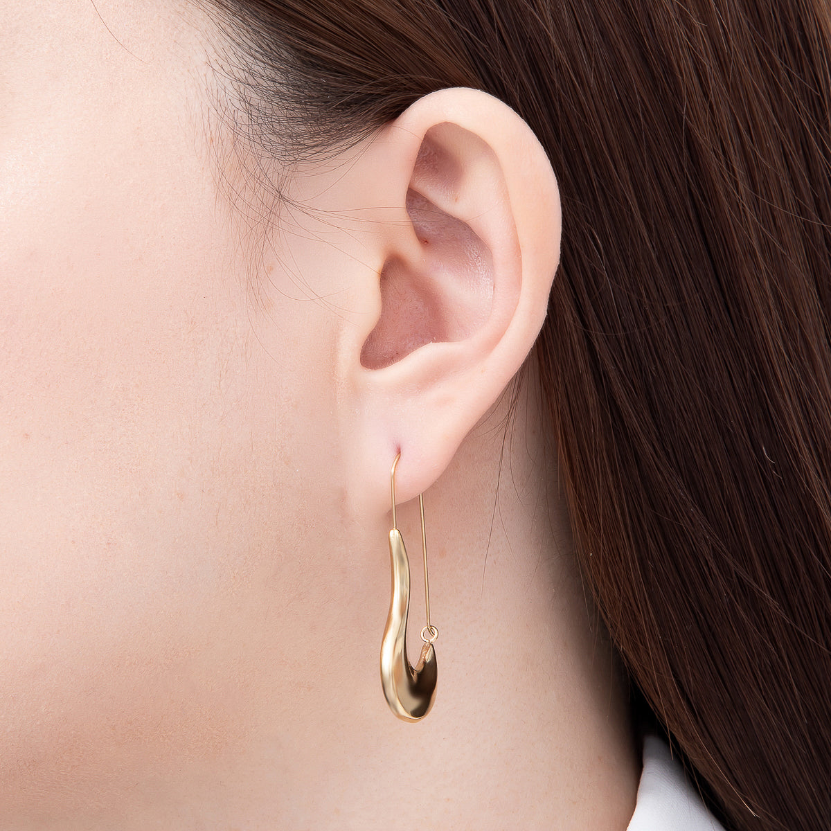 Stainless Steel PVD Gold 19mm Curved Minimalist Geometric Hoop | Earrings-00753