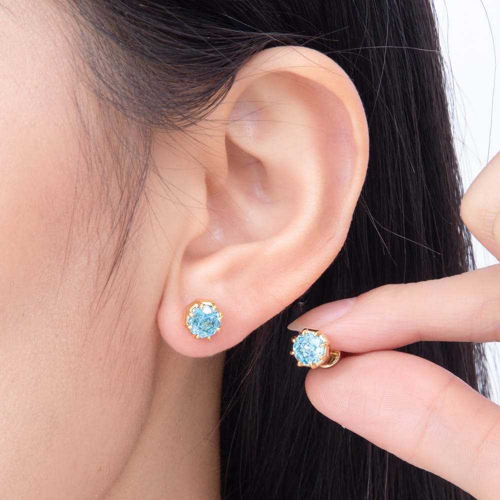 16K Gold Filled 17mm Blue Round CZ Claw Prong Solitaire Stud Earrings| Earrings-00903
